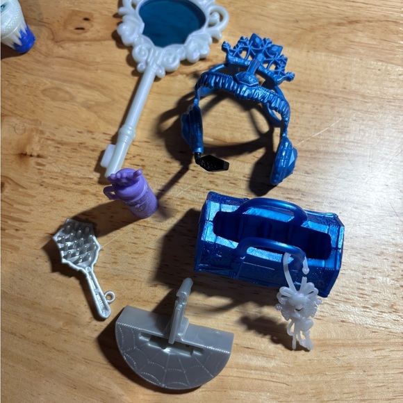 MONSTER HIGH Abbey Bominable Skulltimate Secrets Monster Mysteries FULL SET - Picture 2 of 11